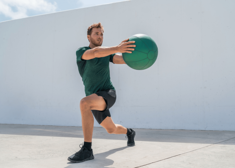 Wood Chops How to Perform, Benefits and Variations Fitness Drum