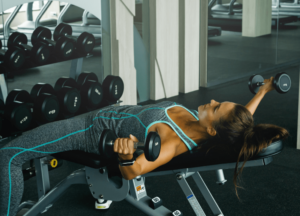 6 Incline Bench Press Alternatives That Work The Upper Chest | Fitness Drum